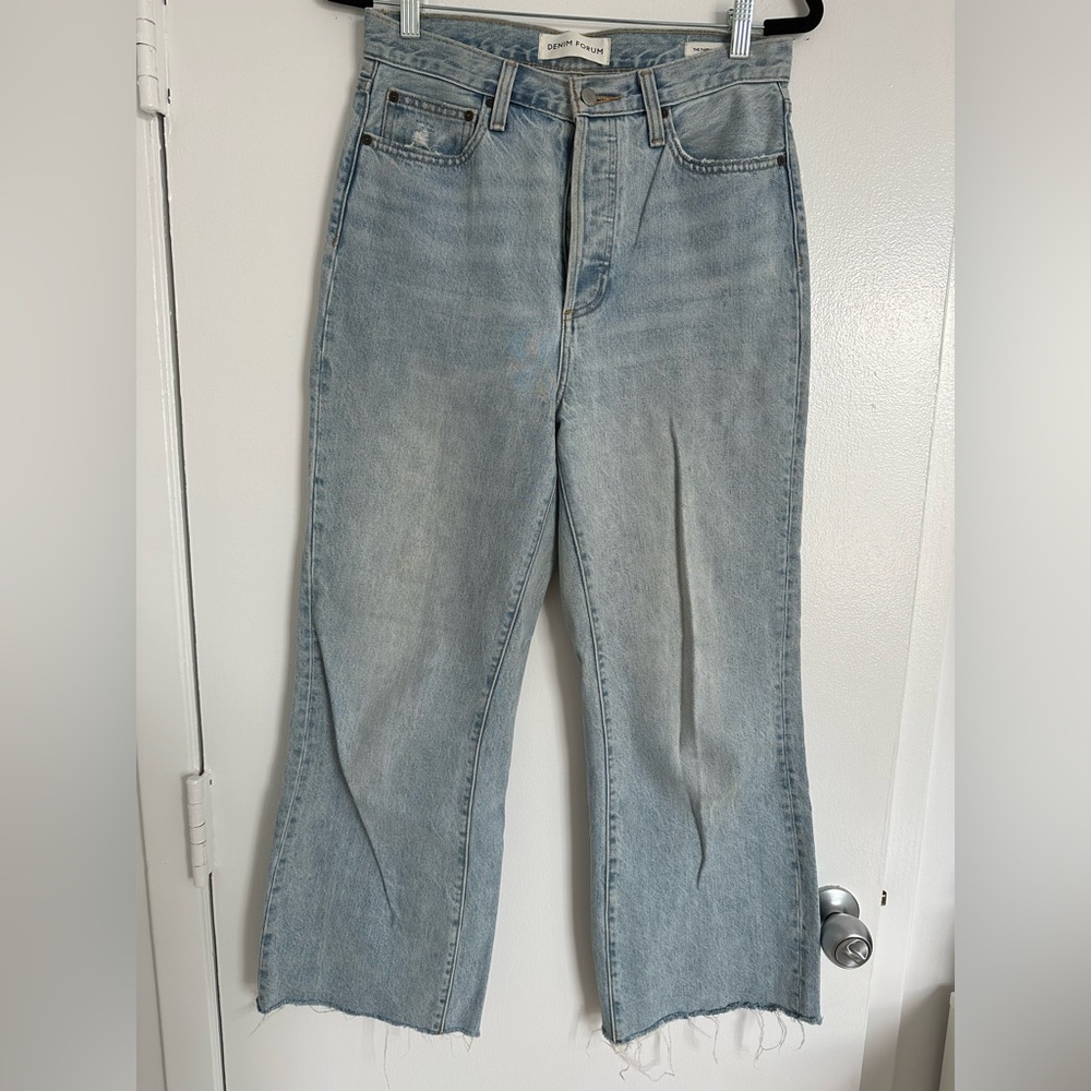 Denim Forum Aritzia The Farrah High Rise Wide Leg Jean size 29 raw hem